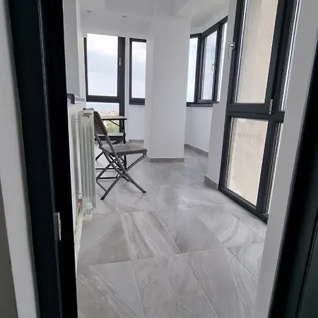 Amie Seaside Apartment *